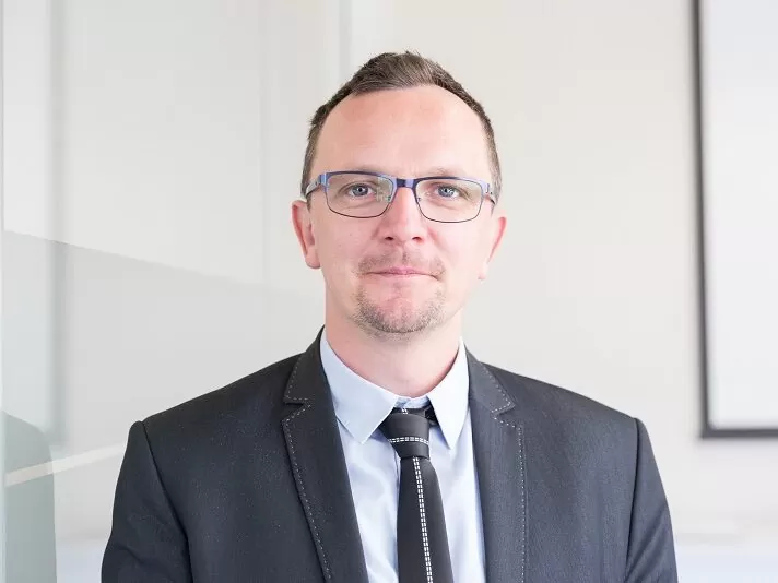 ✉ Tomasz Czarnecki<br>Head of Sales and Business Development